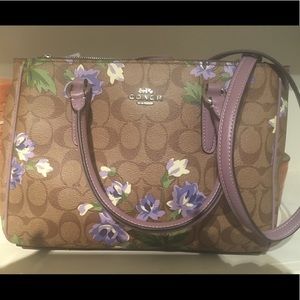 Coach Signature Lilly floral Surrey *BRAND NEW*